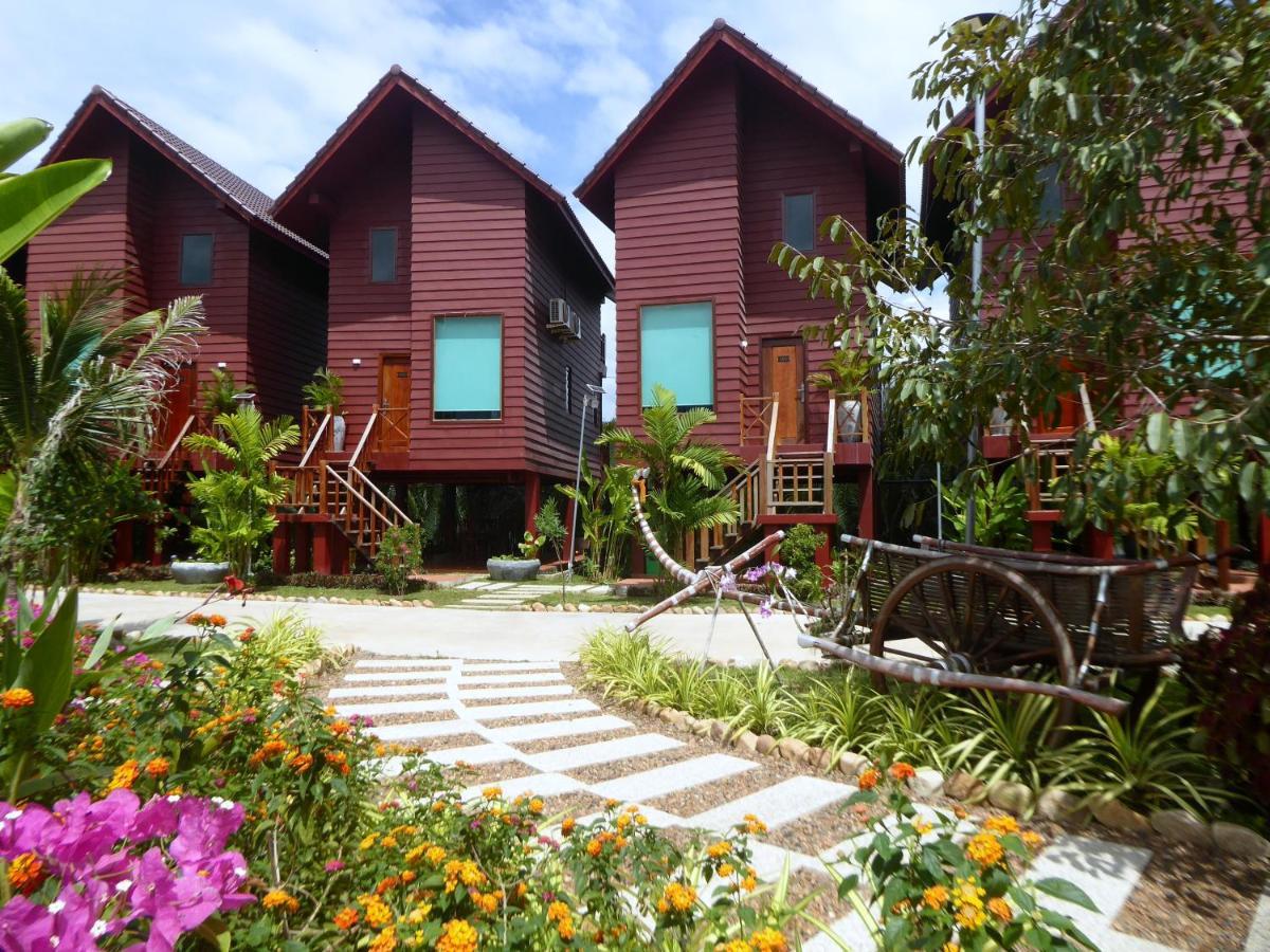 Lodge Moni Essara Kampot Buitenkant foto