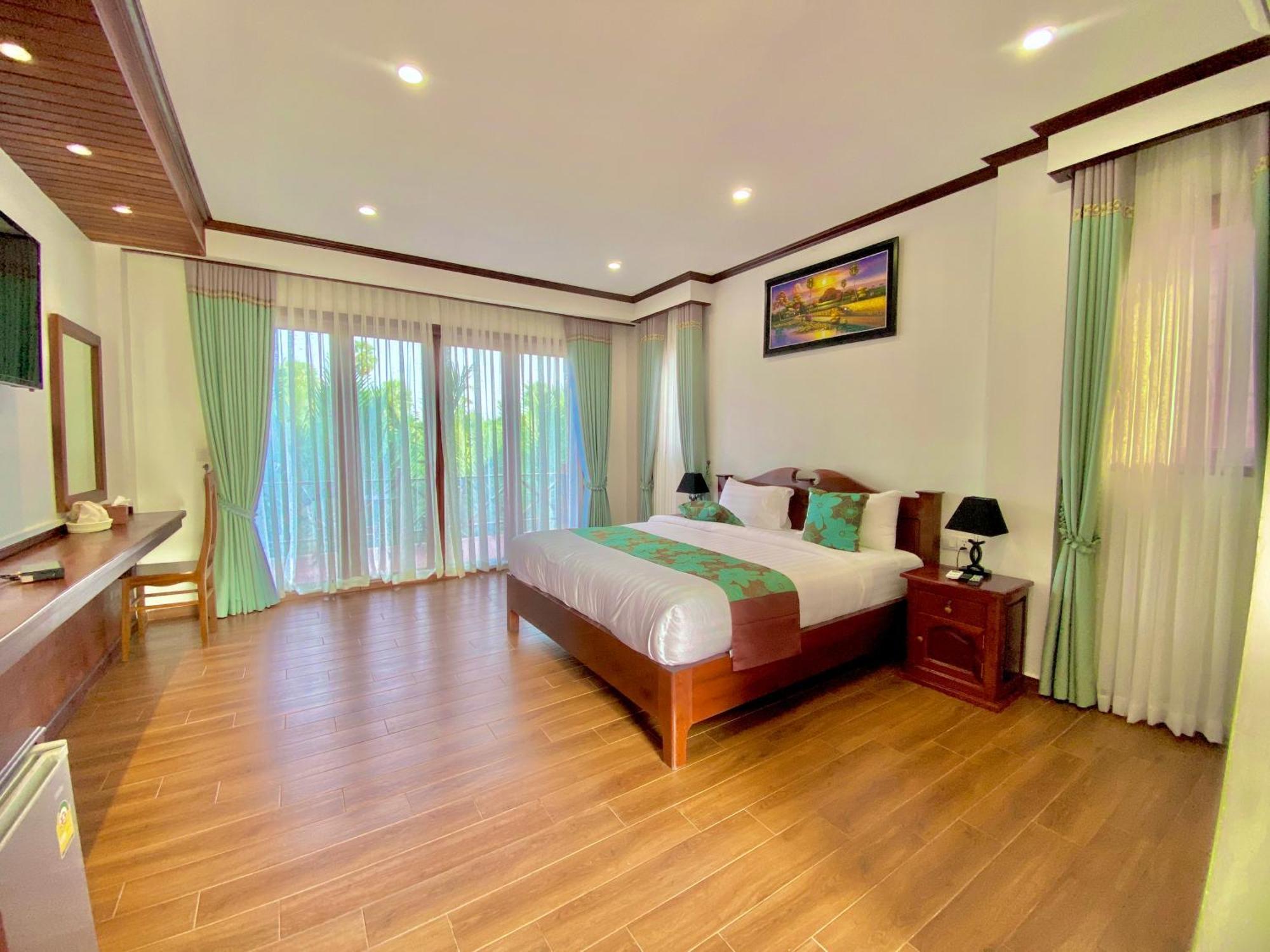 Lodge Moni Essara Kampot Buitenkant foto